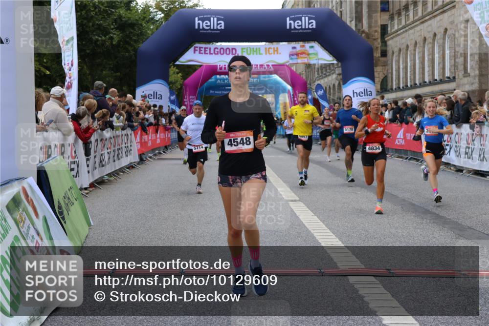 06.09.2026 - CURREX Alsterlauf Strokosch-Dieckow http://msf.ph/oto/10129609 06.09.2026 09:50:45 Ziel 3292, 3402, 4022, 4371, 4548, 4556, 4834, 4997, 4998, 5178, 5274, 5282, 5714, 8160, 8277 meine-sportfotos.de