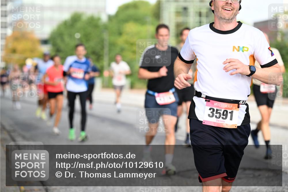 06.09.2026 - CURREX Alsterlauf Dr. Thomas Lammeyer http://msf.ph/oto/10129610 06.09.2026 09:51:14 Laufen 3591 meine-sportfotos.de