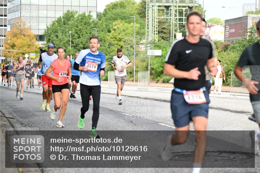 06.09.2026 - CURREX Alsterlauf Dr. Thomas Lammeyer http://msf.ph/oto/10129616 06.09.2026 09:51:15 Laufen 4661, 439, 4574, 5684, 4316 meine-sportfotos.de