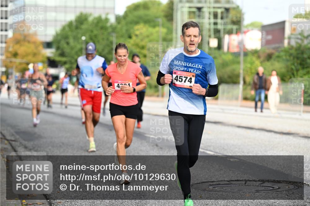 06.09.2026 - CURREX Alsterlauf Dr. Thomas Lammeyer http://msf.ph/oto/10129630 06.09.2026 09:51:17 Laufen 4224, 4574 meine-sportfotos.de