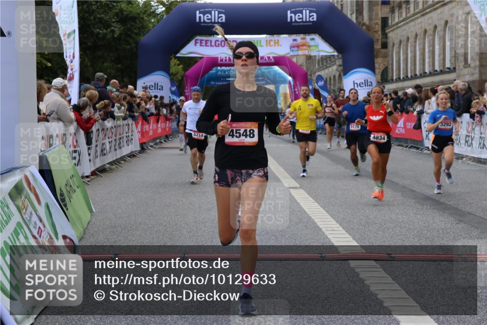 06.09.2026 - CURREX Alsterlauf Strokosch-Dieckow http://msf.ph/oto/10129633 06.09.2026 09:50:45 Ziel 3292, 3402, 4022, 4371, 4548, 4556, 4834, 4997, 4998, 5178, 5274, 5282, 5714, 8160, 8277 meine-sportfotos.de