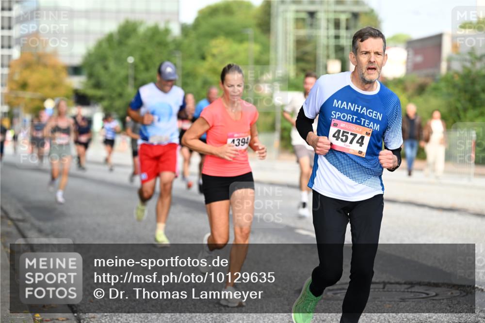 06.09.2026 - CURREX Alsterlauf Dr. Thomas Lammeyer http://msf.ph/oto/10129635 06.09.2026 09:51:17 Laufen 4394, 4574 meine-sportfotos.de