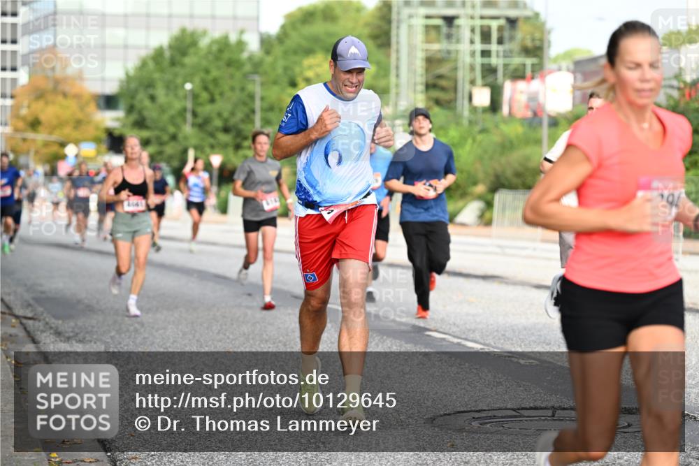 06.09.2026 - CURREX Alsterlauf Dr. Thomas Lammeyer http://msf.ph/oto/10129645 06.09.2026 09:51:18 Laufen  meine-sportfotos.de