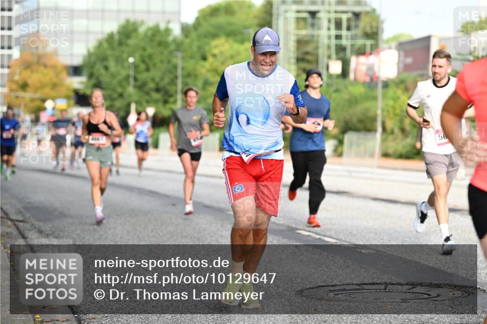 06.09.2026 - CURREX Alsterlauf Dr. Thomas Lammeyer http://msf.ph/oto/10129647 06.09.2026 09:51:19 Laufen 56 meine-sportfotos.de