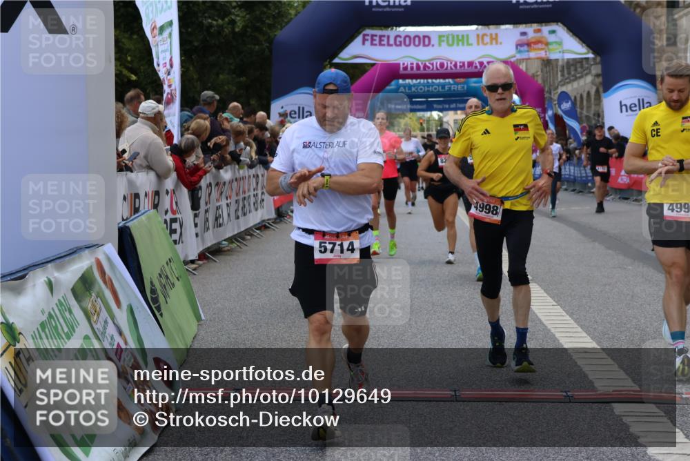 06.09.2026 - CURREX Alsterlauf Strokosch-Dieckow http://msf.ph/oto/10129649 06.09.2026 09:50:48 Ziel 3073, 3292, 3423, 4022, 4371, 4548, 4556, 4834, 4997, 4998, 5178, 5282, 5714, 6182, 8277 meine-sportfotos.de