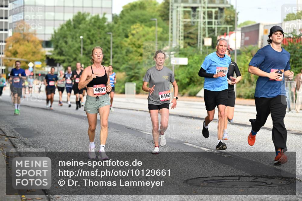 06.09.2026 - CURREX Alsterlauf Dr. Thomas Lammeyer http://msf.ph/oto/10129661 06.09.2026 09:51:20 Laufen 4661, 6163, 5589 meine-sportfotos.de