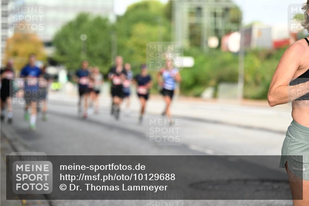 06.09.2026 - CURREX Alsterlauf Dr. Thomas Lammeyer http://msf.ph/oto/10129688 06.09.2026 09:51:23 Laufen  meine-sportfotos.de