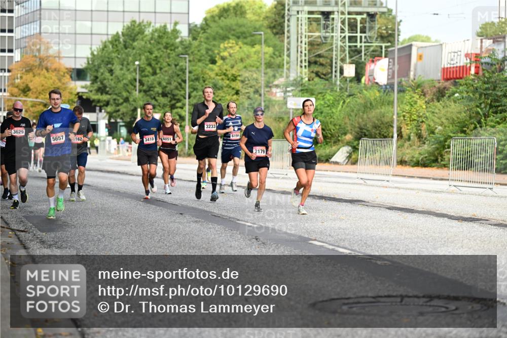 06.09.2026 - CURREX Alsterlauf Dr. Thomas Lammeyer http://msf.ph/oto/10129690 06.09.2026 09:51:24 Laufen 3629, 5657, 162, 3410, 6051, 3233, 6194, 2179 meine-sportfotos.de