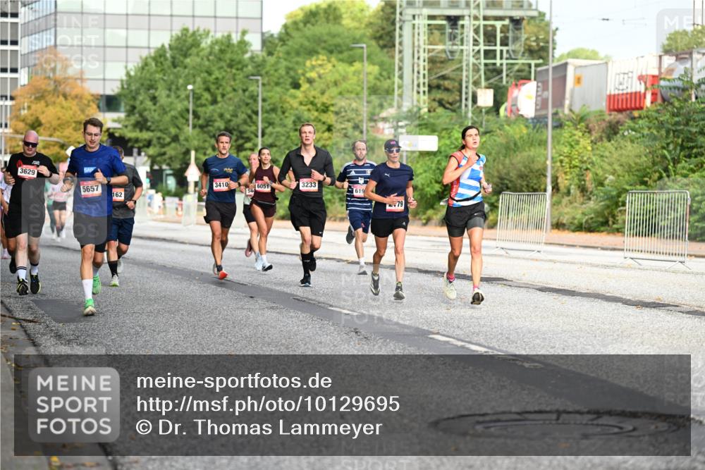 06.09.2026 - CURREX Alsterlauf Dr. Thomas Lammeyer http://msf.ph/oto/10129695 06.09.2026 09:51:24 Laufen 3629, 3410, 6051, 3233, 5657, 619, 162, 79 meine-sportfotos.de