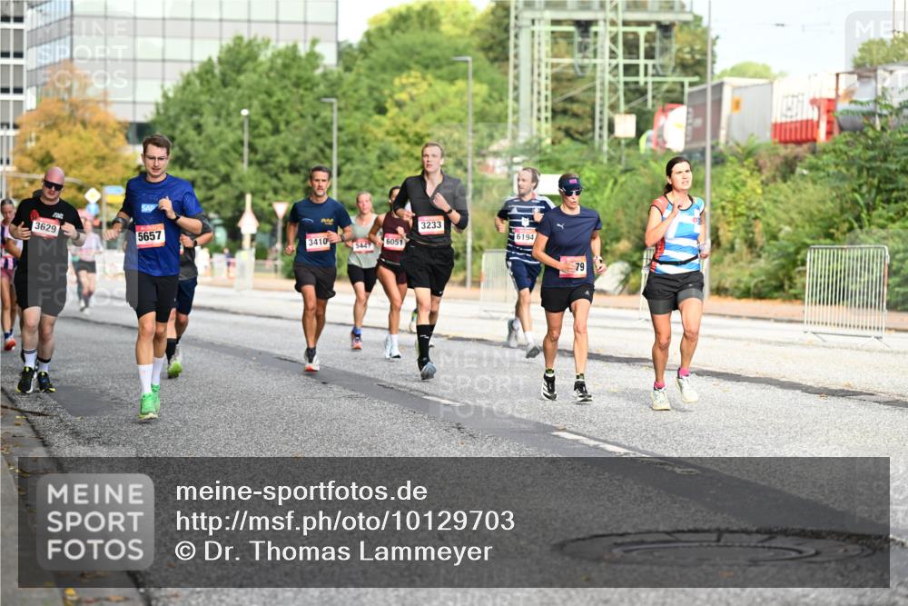 06.09.2026 - CURREX Alsterlauf Dr. Thomas Lammeyer http://msf.ph/oto/10129703 06.09.2026 09:51:25 Laufen 202, 3629, 5657, 3233, 3410, 5447, 6051, 6194, 79 meine-sportfotos.de