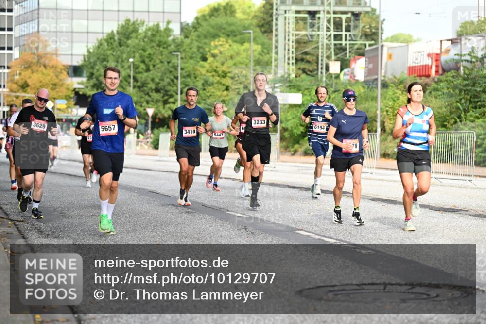 06.09.2026 - CURREX Alsterlauf Dr. Thomas Lammeyer http://msf.ph/oto/10129707 06.09.2026 09:51:25 Laufen 3629, 5657, 3233, 3410, 5447, 6194, 79 meine-sportfotos.de