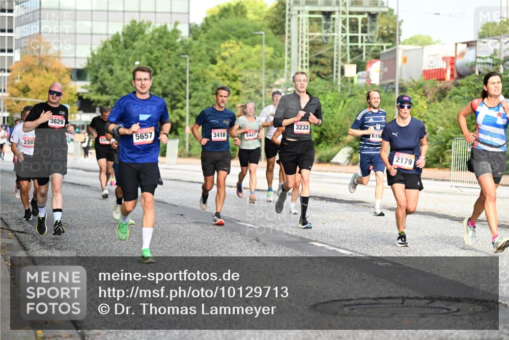 06.09.2026 - CURREX Alsterlauf Dr. Thomas Lammeyer http://msf.ph/oto/10129713 06.09.2026 09:51:26 Laufen 2397, 3629, 5657, 3410, 5447, 3233, 619, 2179 meine-sportfotos.de