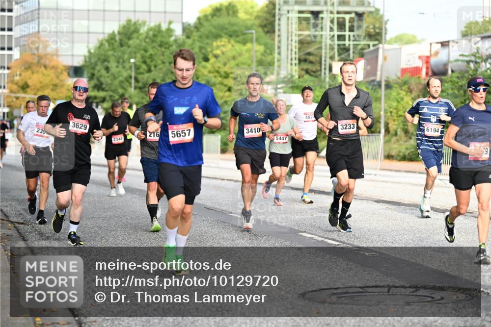06.09.2026 - CURREX Alsterlauf Dr. Thomas Lammeyer http://msf.ph/oto/10129720 06.09.2026 09:51:27 Laufen 239, 3629, 216, 2348, 5657, 3410, 5447, 497, 3233, 6194 meine-sportfotos.de