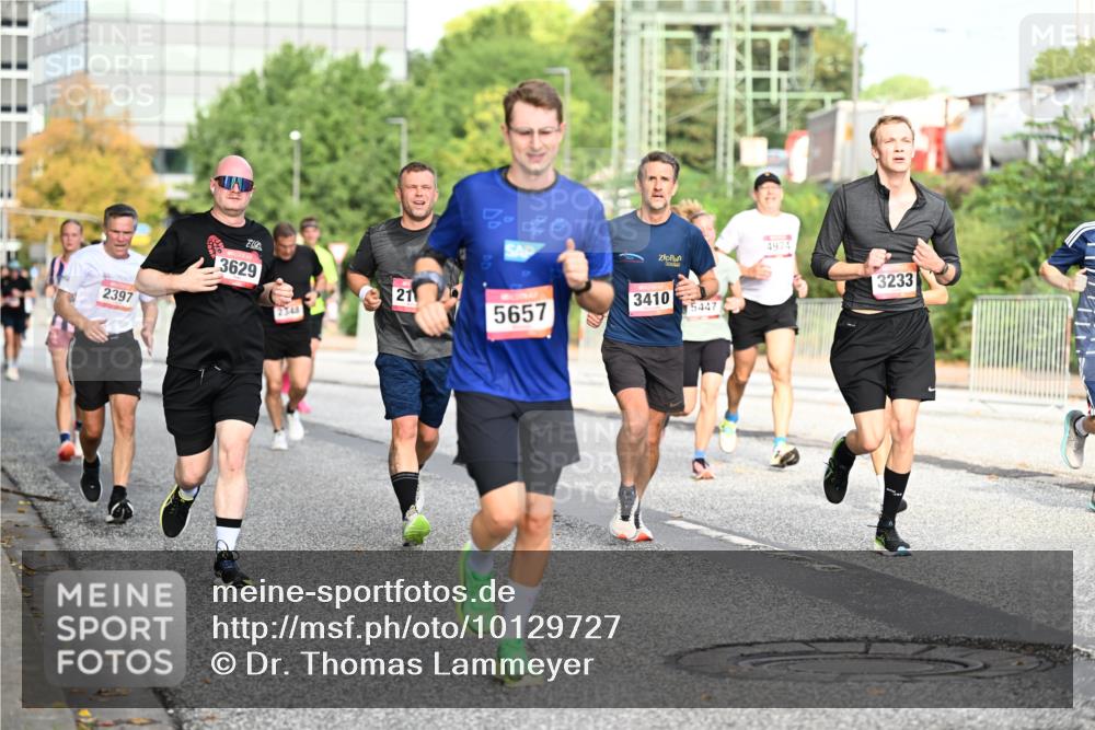 06.09.2026 - CURREX Alsterlauf Dr. Thomas Lammeyer http://msf.ph/oto/10129727 06.09.2026 09:51:27 Laufen 2397, 3629, 4974, 21, 3410, 5657, 5447, 3233 meine-sportfotos.de
