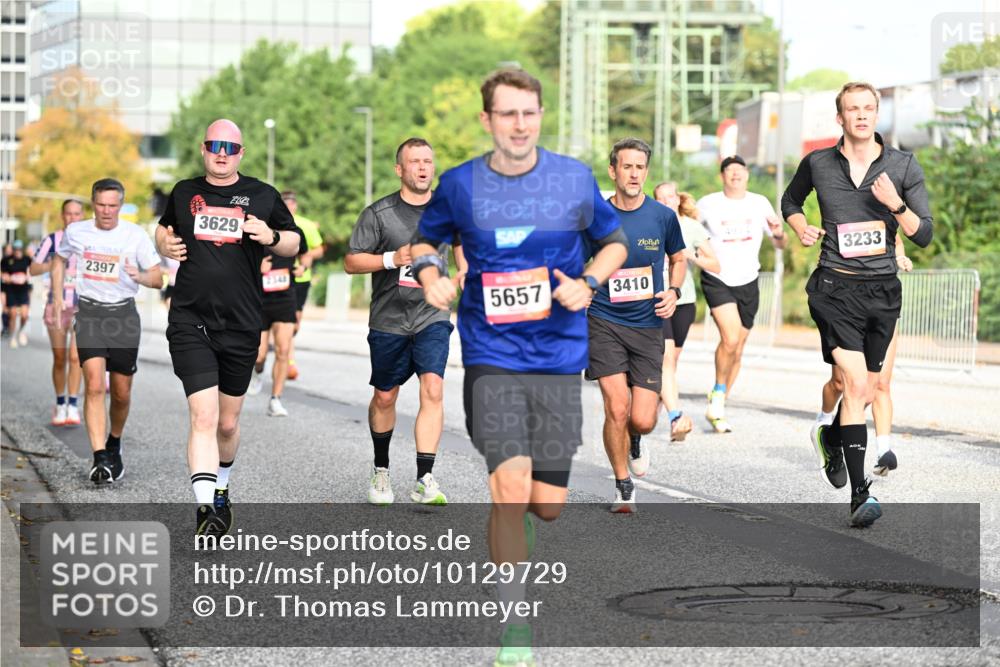 06.09.2026 - CURREX Alsterlauf Dr. Thomas Lammeyer http://msf.ph/oto/10129729 06.09.2026 09:51:28 Laufen 2397, 3629, 2, 344, 5657, 3410, 3233 meine-sportfotos.de