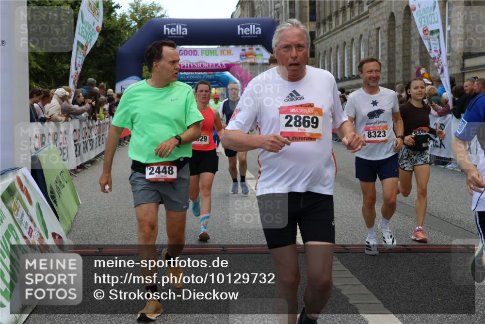 06.09.2026 - CURREX Alsterlauf Strokosch-Dieckow http://msf.ph/oto/10129732 06.09.2026 10:03:40 Ziel 2386, 2429, 2448, 2501, 2629, 2630, 2869, 3252, 3367, 3756, 4777, 5087, 5408, 5737, 6290, 6292, 6344, 8203, 8219, 8263, 8315, 8323 meine-sportfotos.de