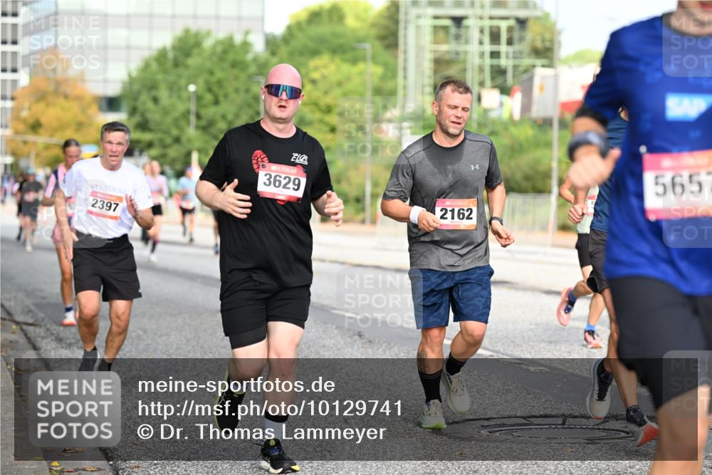 06.09.2026 - CURREX Alsterlauf Dr. Thomas Lammeyer http://msf.ph/oto/10129741 06.09.2026 09:51:29 Laufen 2397, 3629, 565, 2162 meine-sportfotos.de