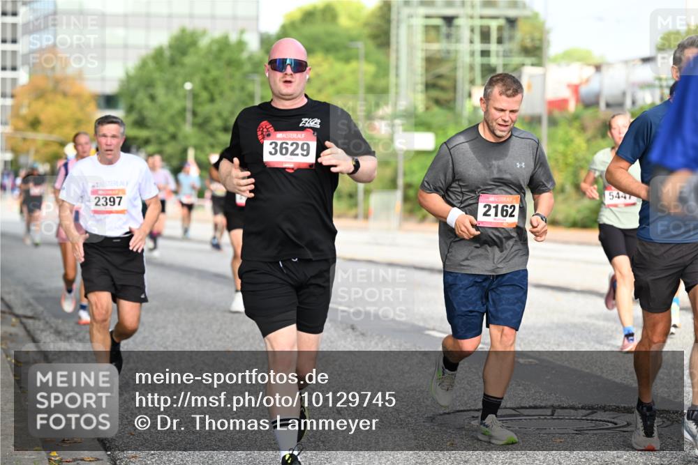 06.09.2026 - CURREX Alsterlauf Dr. Thomas Lammeyer http://msf.ph/oto/10129745 06.09.2026 09:51:29 Laufen 2397, 3629, 2162, 5447 meine-sportfotos.de