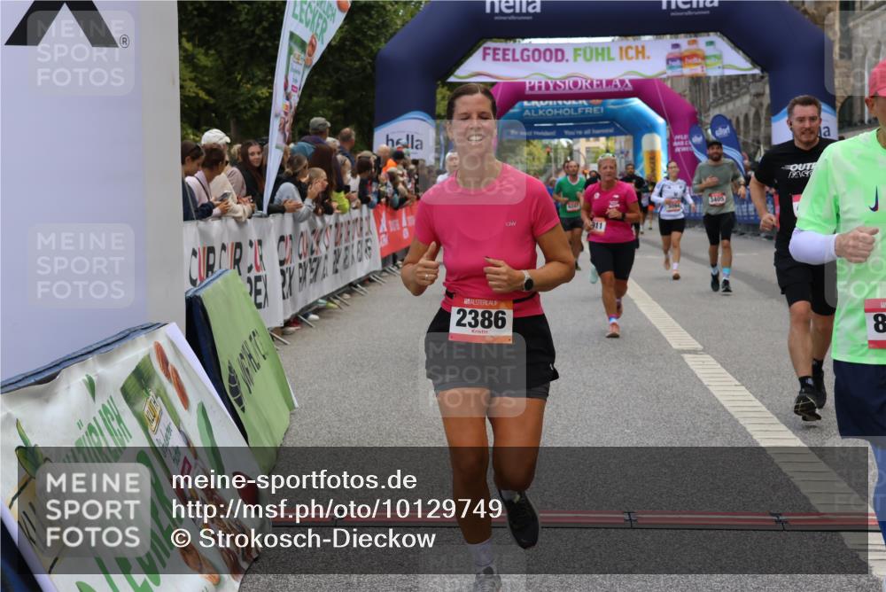 06.09.2026 - CURREX Alsterlauf Strokosch-Dieckow http://msf.ph/oto/10129749 06.09.2026 10:03:46 Ziel 2386, 2429, 2448, 2629, 2630, 3059, 3094, 3405, 4132, 4591, 4606, 5737, 5911, 8203, 8219, 8263, 8315, 8323 meine-sportfotos.de