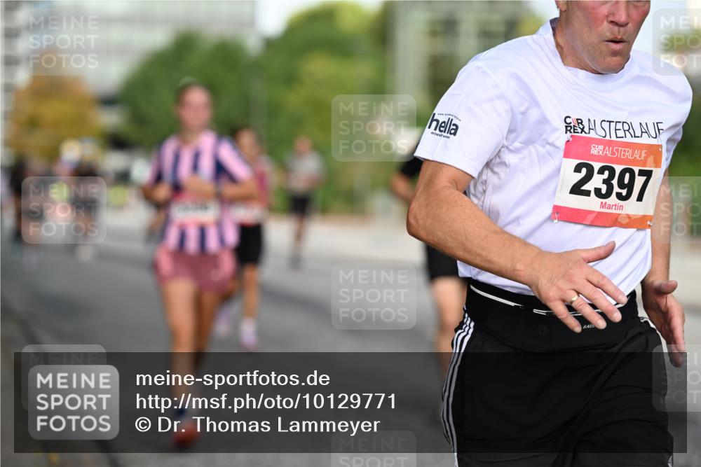 06.09.2026 - CURREX Alsterlauf Dr. Thomas Lammeyer http://msf.ph/oto/10129771 06.09.2026 09:51:32 Laufen 2397 meine-sportfotos.de