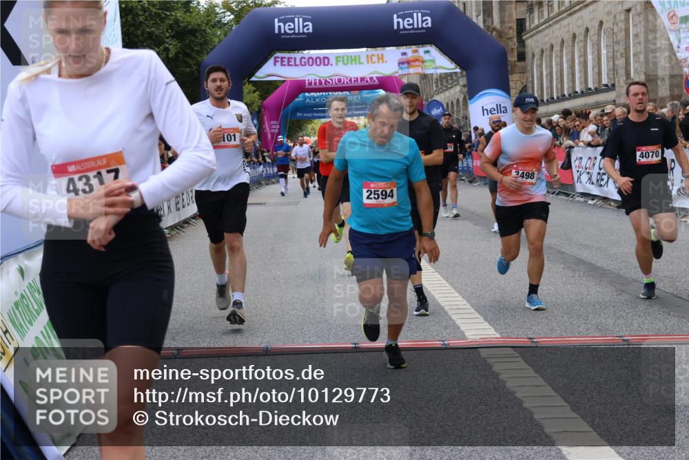06.09.2026 - CURREX Alsterlauf Strokosch-Dieckow http://msf.ph/oto/10129773 06.09.2026 09:50:57 Ziel 2008, 2594, 2803, 3073, 3152, 3279, 3423, 3468, 3498, 3700, 4070, 4317, 4371, 4687, 5101, 5102, 5480, 6182, 6277, 8277 meine-sportfotos.de
