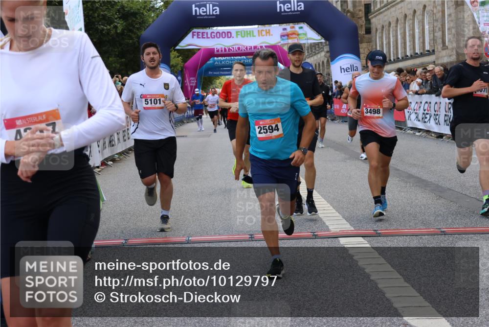 06.09.2026 - CURREX Alsterlauf Strokosch-Dieckow http://msf.ph/oto/10129797 06.09.2026 09:50:57 Ziel 2008, 2594, 2803, 3073, 3152, 3279, 3423, 3468, 3498, 3700, 4070, 4317, 4371, 4687, 5101, 5102, 5480, 6182, 6277, 8277 meine-sportfotos.de