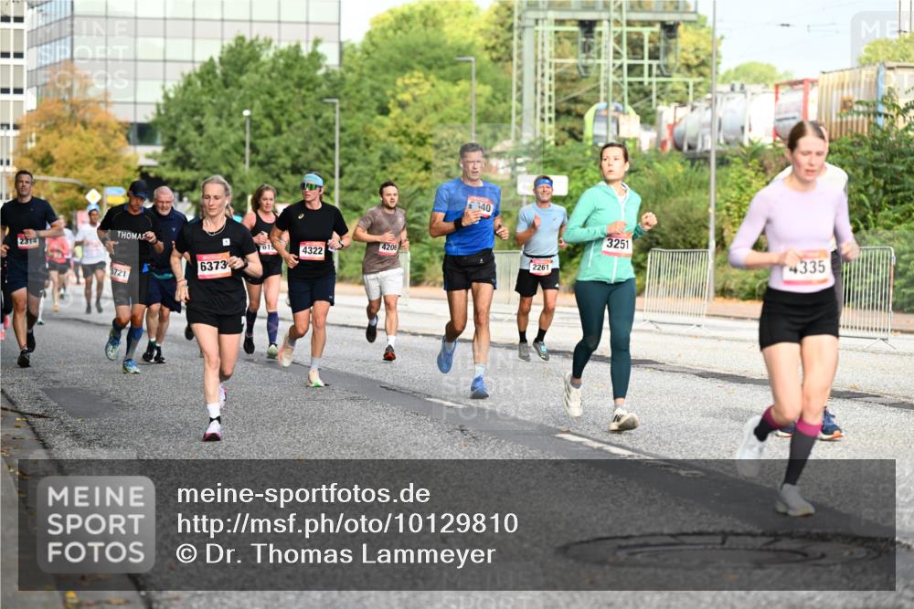 06.09.2026 - CURREX Alsterlauf Dr. Thomas Lammeyer http://msf.ph/oto/10129810 06.09.2026 09:51:37 Laufen 4322, 4206, 6373, 2314, 5721, 40, 2261, 3251, 4335 meine-sportfotos.de