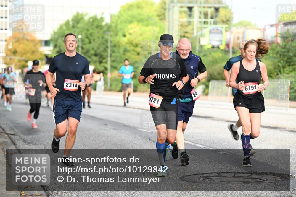 06.09.2026 - CURREX Alsterlauf Dr. Thomas Lammeyer http://msf.ph/oto/10129842 06.09.2026 09:51:42 Laufen 2314, 5721, 24, 6191 meine-sportfotos.de