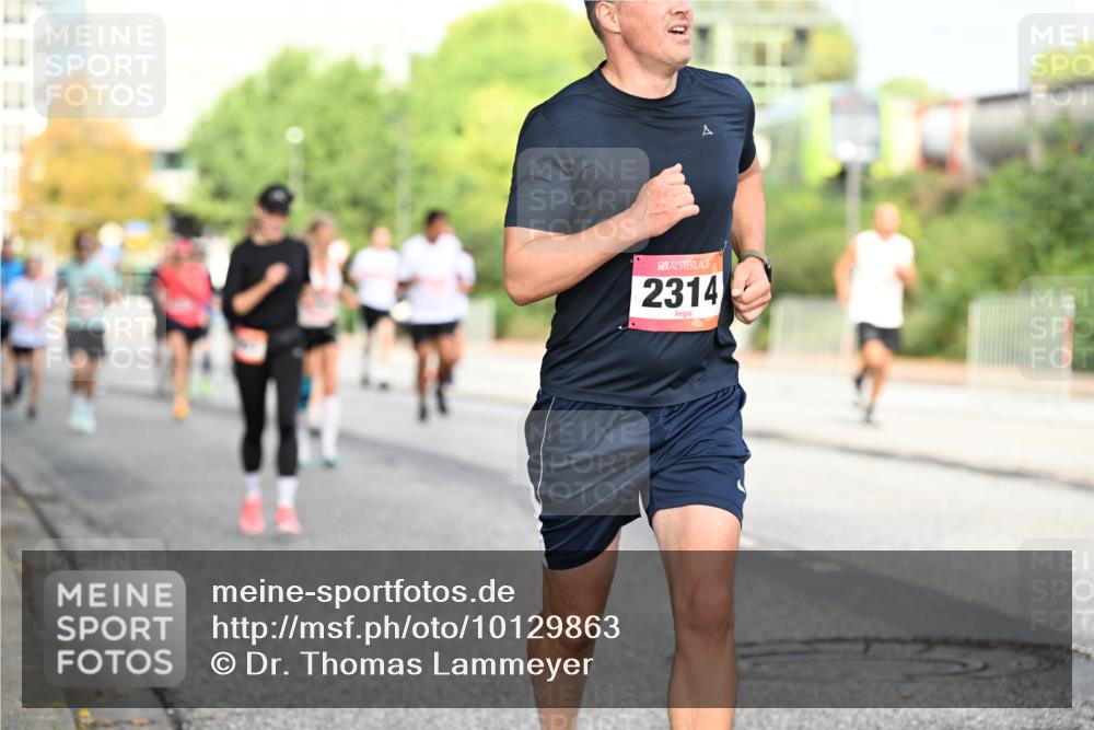 06.09.2026 - CURREX Alsterlauf Dr. Thomas Lammeyer http://msf.ph/oto/10129863 06.09.2026 09:51:44 Laufen 2314, 11 meine-sportfotos.de
