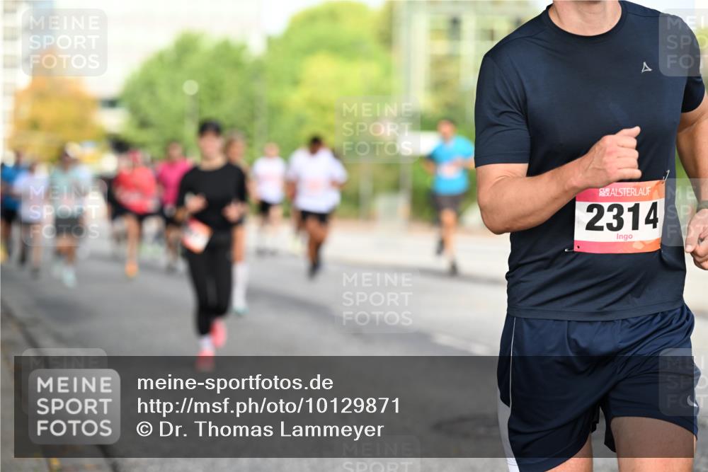 06.09.2026 - CURREX Alsterlauf Dr. Thomas Lammeyer http://msf.ph/oto/10129871 06.09.2026 09:51:45 Laufen 2314 meine-sportfotos.de