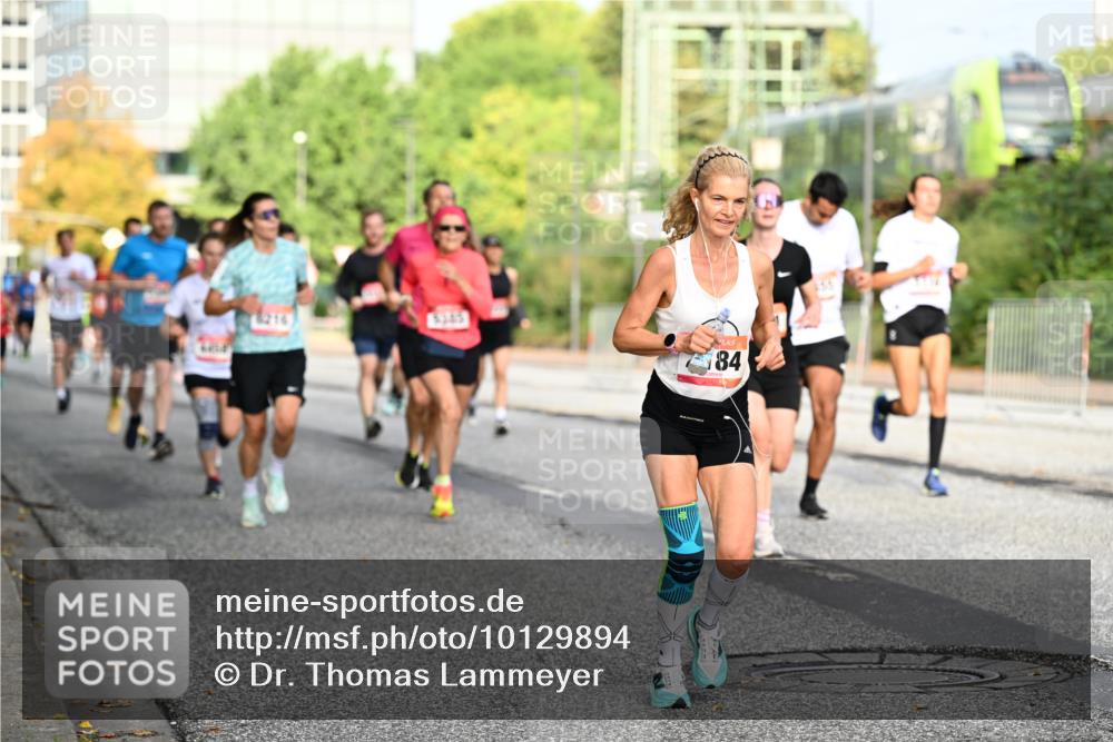 06.09.2026 - CURREX Alsterlauf Dr. Thomas Lammeyer http://msf.ph/oto/10129894 06.09.2026 09:51:48 Laufen 5345, 84 meine-sportfotos.de