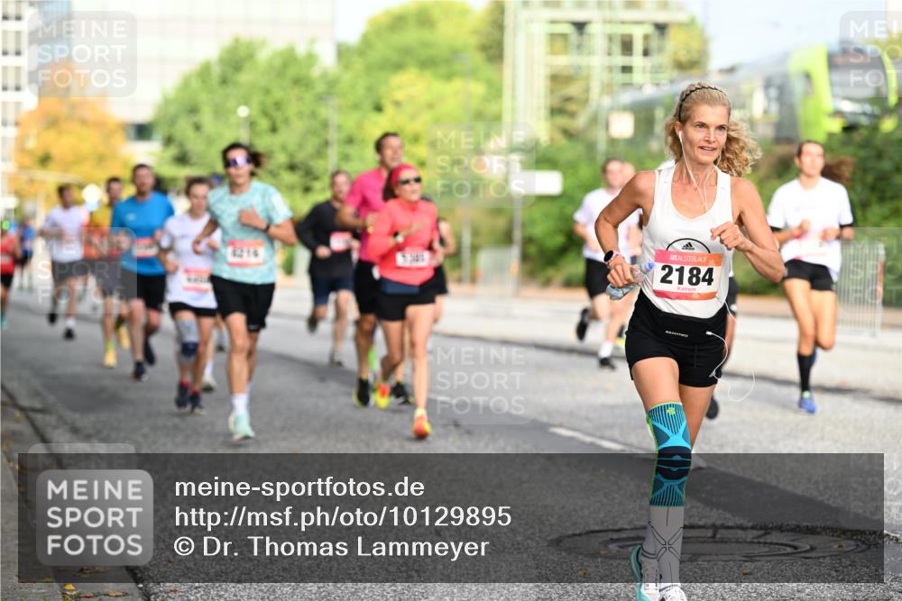 06.09.2026 - CURREX Alsterlauf Dr. Thomas Lammeyer http://msf.ph/oto/10129895 06.09.2026 09:51:49 Laufen 2184 meine-sportfotos.de