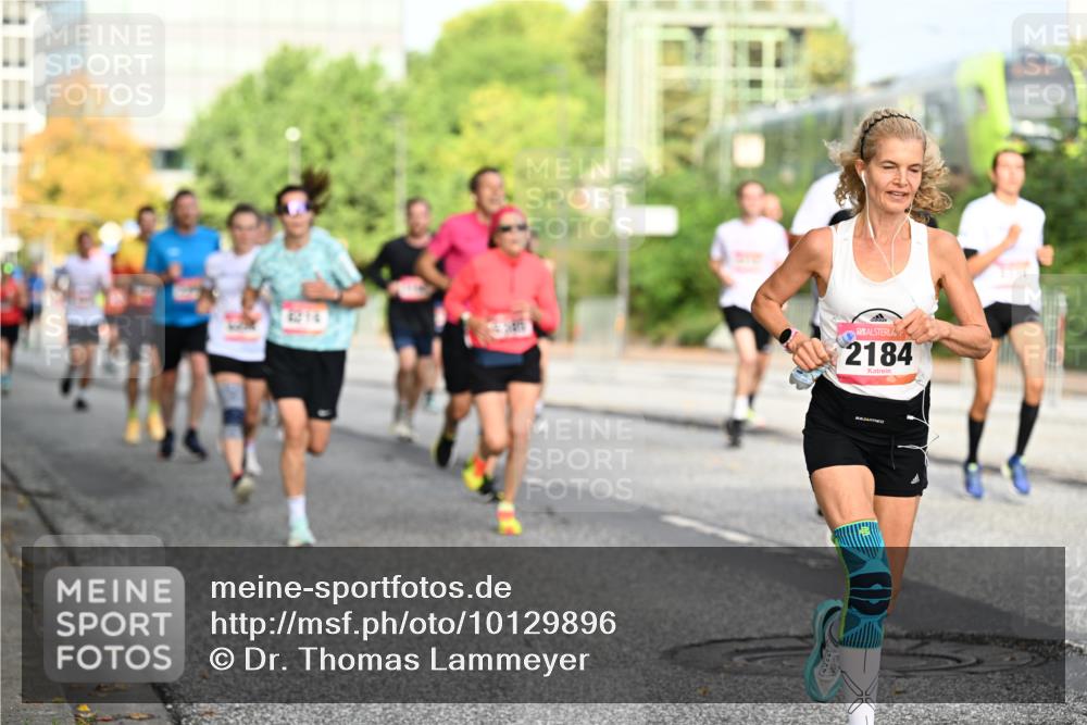 06.09.2026 - CURREX Alsterlauf Dr. Thomas Lammeyer http://msf.ph/oto/10129896 06.09.2026 09:51:49 Laufen 4214, 2184 meine-sportfotos.de