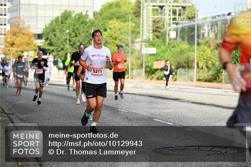 06.09.2026 - CURREX Alsterlauf Dr. Thomas Lammeyer http://msf.ph/oto/10129943 06.09.2026 09:51:56 Laufen 6011, 05, 5211, 2454 meine-sportfotos.de