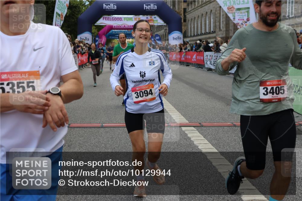 06.09.2026 - CURREX Alsterlauf Strokosch-Dieckow http://msf.ph/oto/10129944 06.09.2026 10:03:53 Ziel 2042, 2989, 3059, 3094, 3405, 3651, 3766, 4132, 4591, 4606, 4968, 4972, 4979, 5284, 5468, 5911, 6247, 8079 meine-sportfotos.de