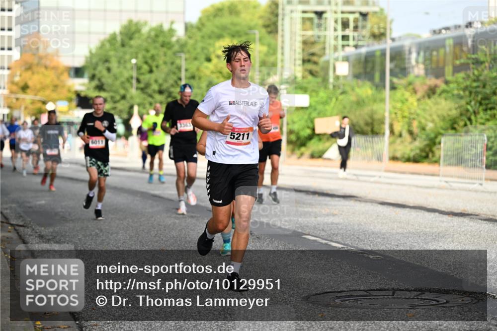 06.09.2026 - CURREX Alsterlauf Dr. Thomas Lammeyer http://msf.ph/oto/10129951 06.09.2026 09:51:56 Laufen 6011, 3363, 5211 meine-sportfotos.de