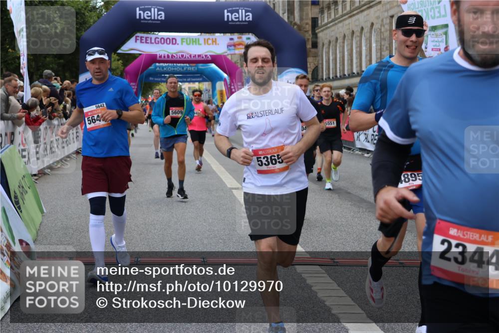 06.09.2026 - CURREX Alsterlauf Strokosch-Dieckow http://msf.ph/oto/10129970 06.09.2026 09:51:07 Ziel 2200, 2344, 2358, 3237, 3279, 3664, 3700, 4681, 4895, 5365, 5551, 5609, 5642, 5977, 6204, 8049, 8195 meine-sportfotos.de
