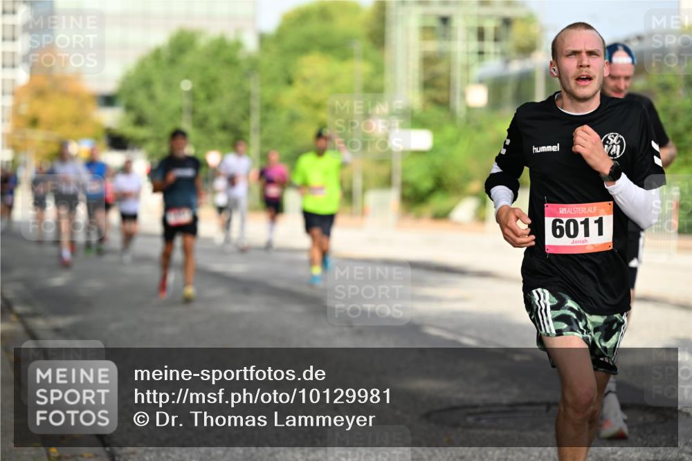 06.09.2026 - CURREX Alsterlauf Dr. Thomas Lammeyer http://msf.ph/oto/10129981 06.09.2026 09:52:00 Laufen 6011 meine-sportfotos.de