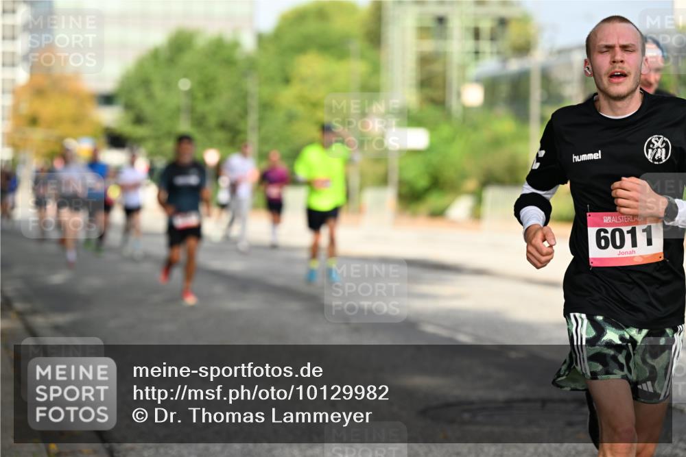 06.09.2026 - CURREX Alsterlauf Dr. Thomas Lammeyer http://msf.ph/oto/10129982 06.09.2026 09:52:00 Laufen 6011 meine-sportfotos.de