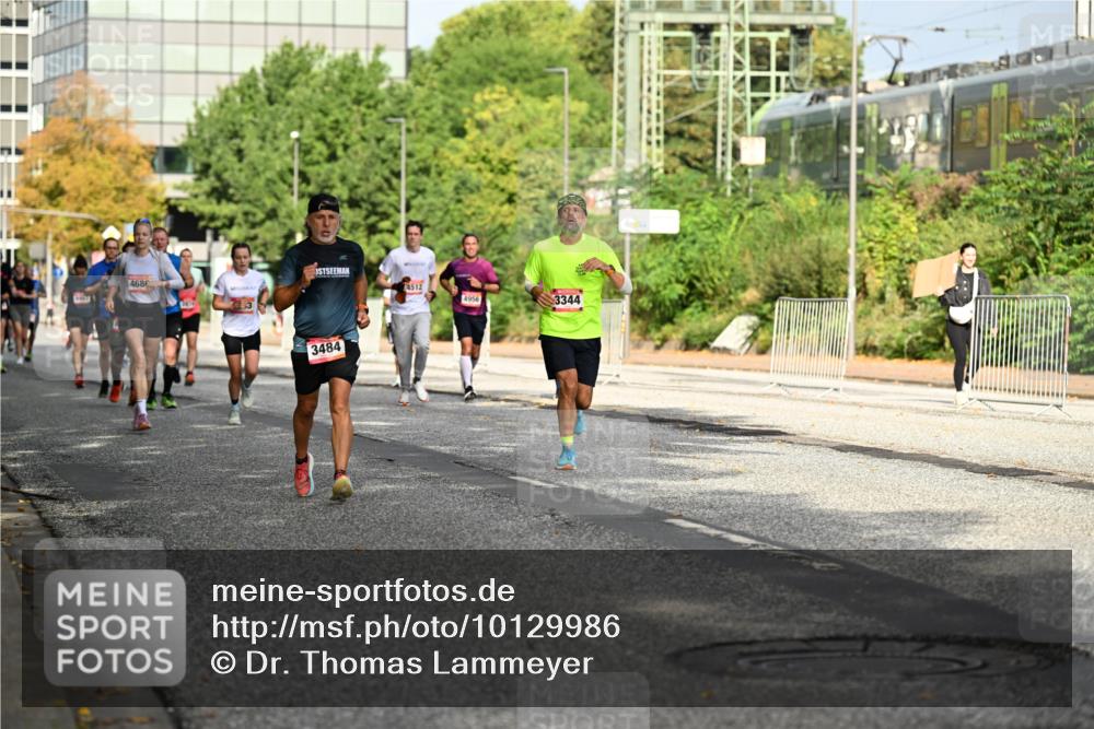 06.09.2026 - CURREX Alsterlauf Dr. Thomas Lammeyer http://msf.ph/oto/10129986 06.09.2026 09:52:00 Laufen 4686, 4512, 3484, 4956, 3344 meine-sportfotos.de