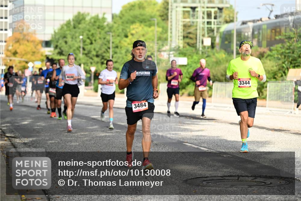06.09.2026 - CURREX Alsterlauf Dr. Thomas Lammeyer http://msf.ph/oto/10130008 06.09.2026 09:52:03 Laufen 4686, 3484, 3344 meine-sportfotos.de