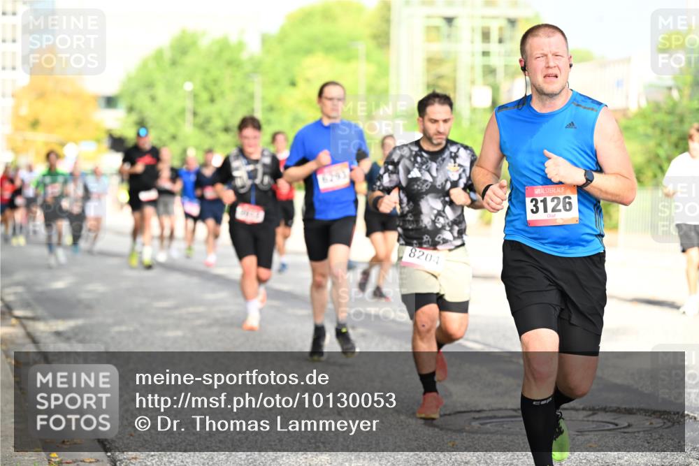06.09.2026 - CURREX Alsterlauf Dr. Thomas Lammeyer http://msf.ph/oto/10130053 06.09.2026 09:52:09 Laufen 8204, 3126 meine-sportfotos.de