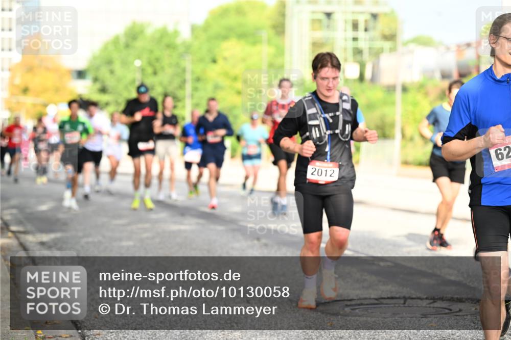 06.09.2026 - CURREX Alsterlauf Dr. Thomas Lammeyer http://msf.ph/oto/10130058 06.09.2026 09:52:11 Laufen 11, 2012, 62 meine-sportfotos.de