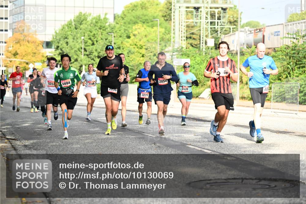 06.09.2026 - CURREX Alsterlauf Dr. Thomas Lammeyer http://msf.ph/oto/10130069 06.09.2026 09:52:13 Laufen 531, 5094, 2308, 2239, 3271, 2854, 2420, 88, 22 meine-sportfotos.de