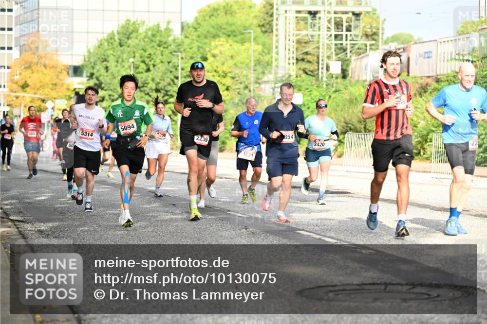 06.09.2026 - CURREX Alsterlauf Dr. Thomas Lammeyer http://msf.ph/oto/10130075 06.09.2026 09:52:13 Laufen 5844, 80, 5314, 5094, 2239, 208, 3271, 854, 2420, 22 meine-sportfotos.de