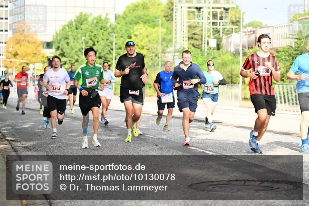 06.09.2026 - CURREX Alsterlauf Dr. Thomas Lammeyer http://msf.ph/oto/10130078 06.09.2026 09:52:14 Laufen 5094, 808, 5314, 2854, 239, 2420, 4688 meine-sportfotos.de