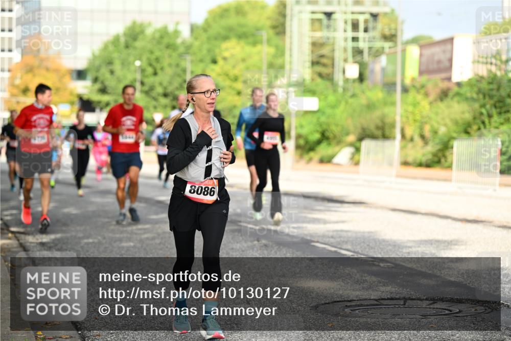 06.09.2026 - CURREX Alsterlauf Dr. Thomas Lammeyer http://msf.ph/oto/10130127 06.09.2026 09:52:19 Laufen 8086 meine-sportfotos.de