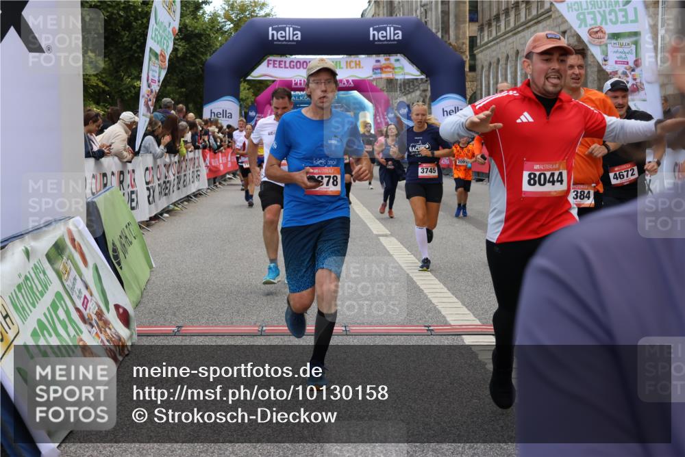 06.09.2026 - CURREX Alsterlauf Strokosch-Dieckow http://msf.ph/oto/10130158 06.09.2026 10:04:01 Ziel 2042, 2091, 2164, 2657, 2989, 3100, 3239, 3378, 3384, 3562, 3651, 3745, 3752, 3766, 4004, 4672, 4968, 4972, 4979, 5061, 5284, 5401, 5468, 6056, 8044, 8079 meine-sportfotos.de