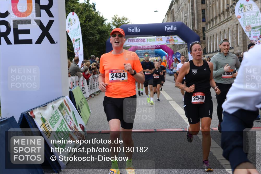 06.09.2026 - CURREX Alsterlauf Strokosch-Dieckow http://msf.ph/oto/10130182 06.09.2026 09:51:20 Ziel 2071, 2079, 2434, 2549, 2973, 2974, 3138, 3340, 3408, 3526, 3549, 3886, 4092, 4381, 4382, 4387, 4696, 5238, 5694, 5829, 5885, 6190, 6327, 6399 meine-sportfotos.de