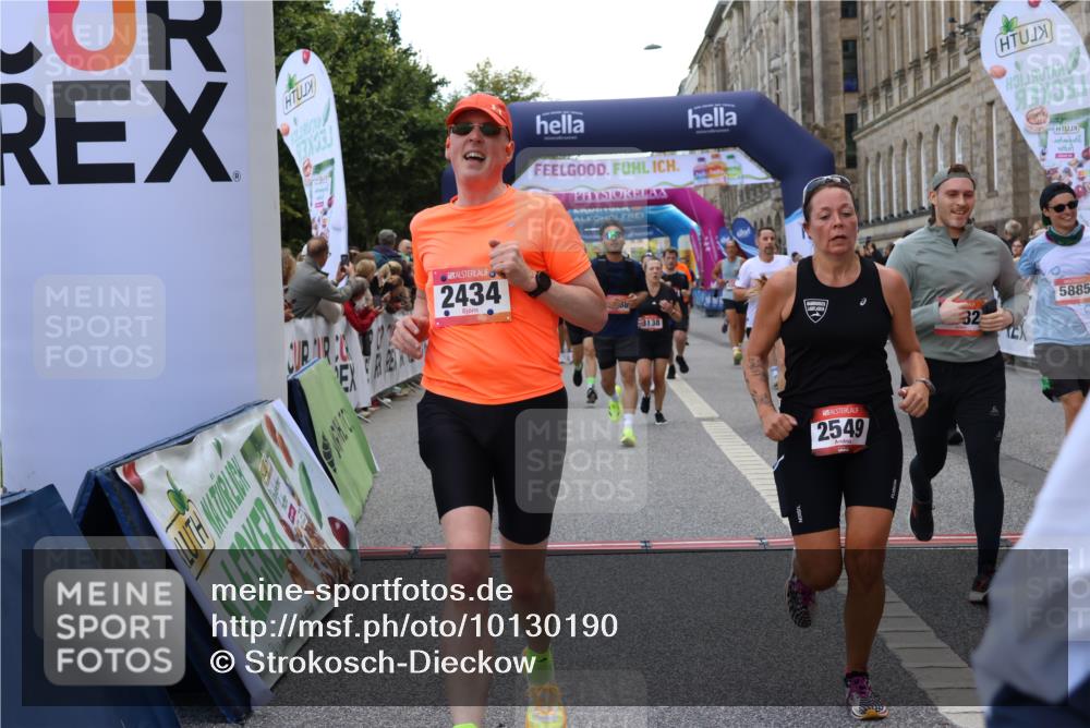 06.09.2026 - CURREX Alsterlauf Strokosch-Dieckow http://msf.ph/oto/10130190 06.09.2026 09:51:20 Ziel 2071, 2079, 2434, 2549, 2973, 2974, 3138, 3340, 3408, 3526, 3549, 3886, 4092, 4381, 4382, 4387, 4696, 5238, 5694, 5829, 5885, 6190, 6327, 6399 meine-sportfotos.de